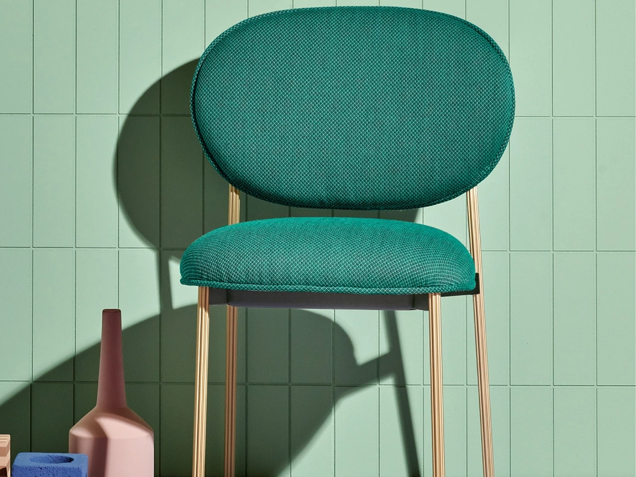 Maisons du Monde Chaise De Bureau À Roulettes En Velours Vert Et Métal  Coloris Laiton