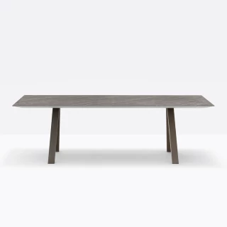 Arki Outdoor