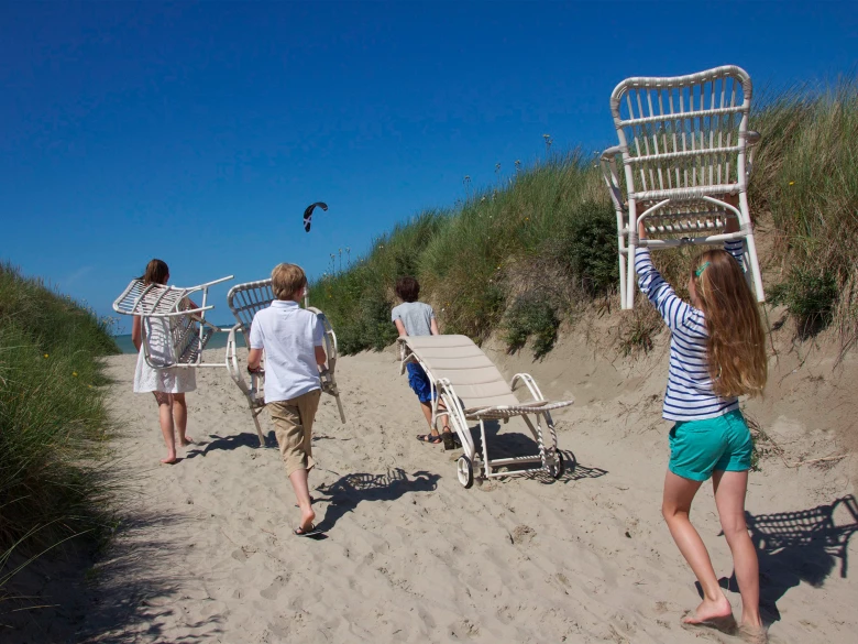 Lucy dining armchair