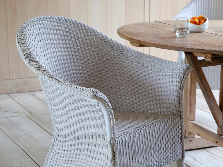 Victor dining armchair