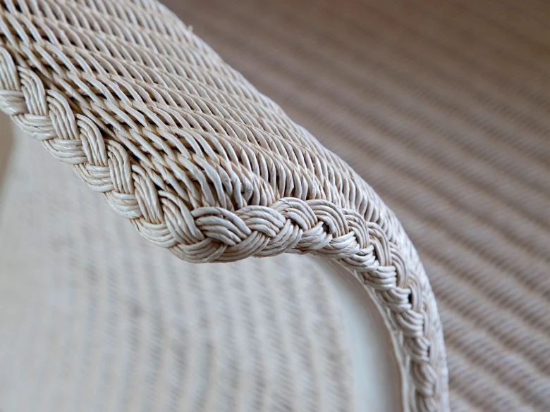 Victor dining armchair