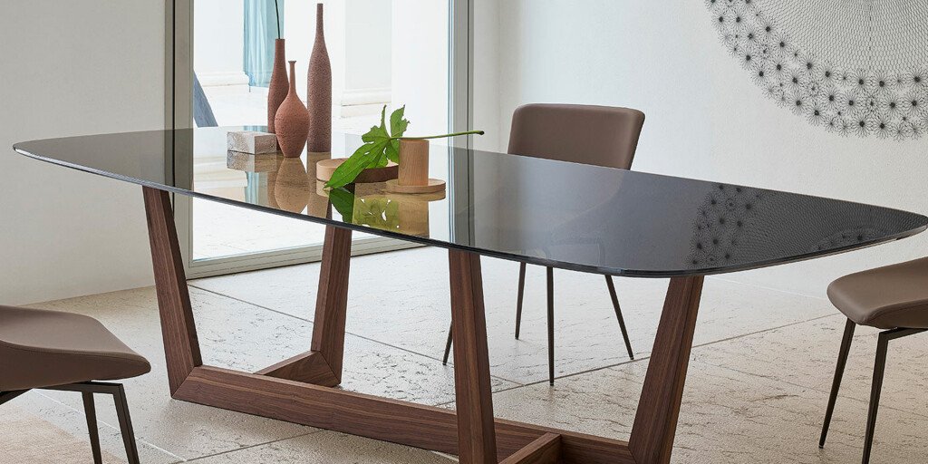 Table à Manger Avec 4 Chaises - Lot Occasion - Générique