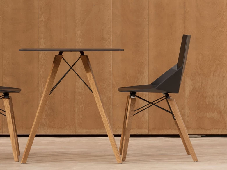 Chaise Faz Wood avec accoudoirs (lot de 4)