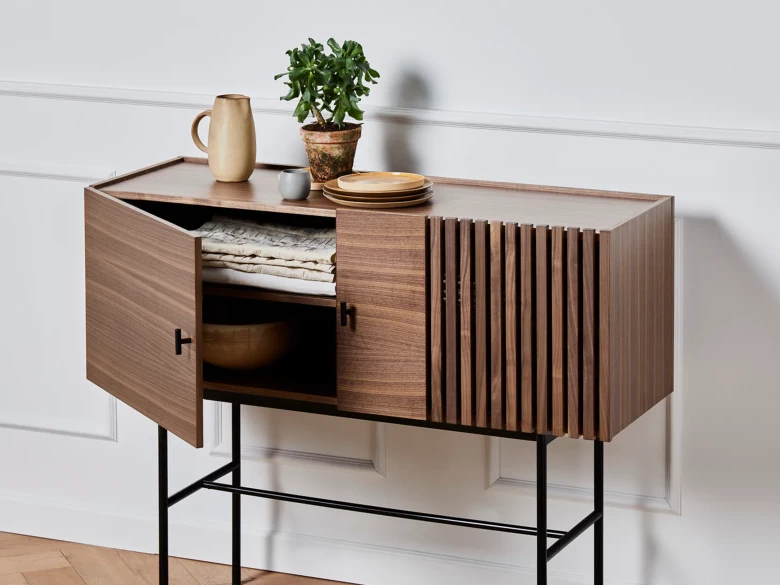 Array Sideboard