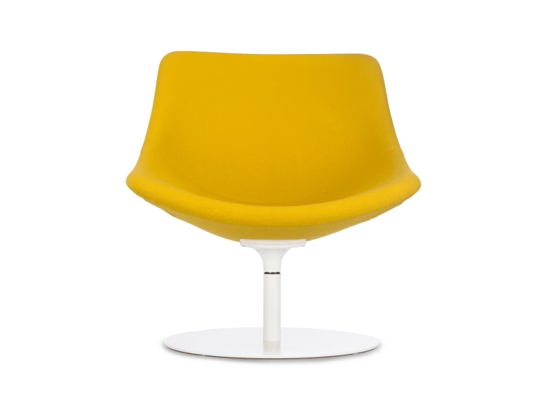 Fauteuil pivotant Auki S117