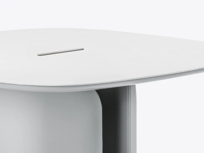 Table carrée Elinor CC