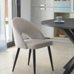 Chaise Mael beige avec pieds en acier noir - 6