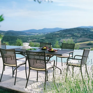 Table Athena extensible