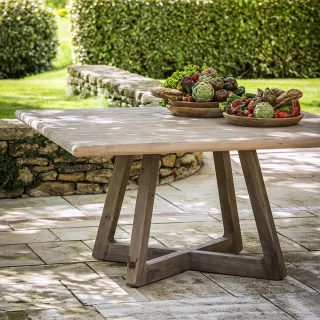 Table extérieure Dennis