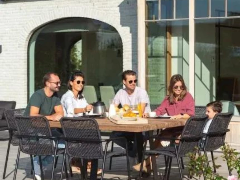 Table carrée Margarite