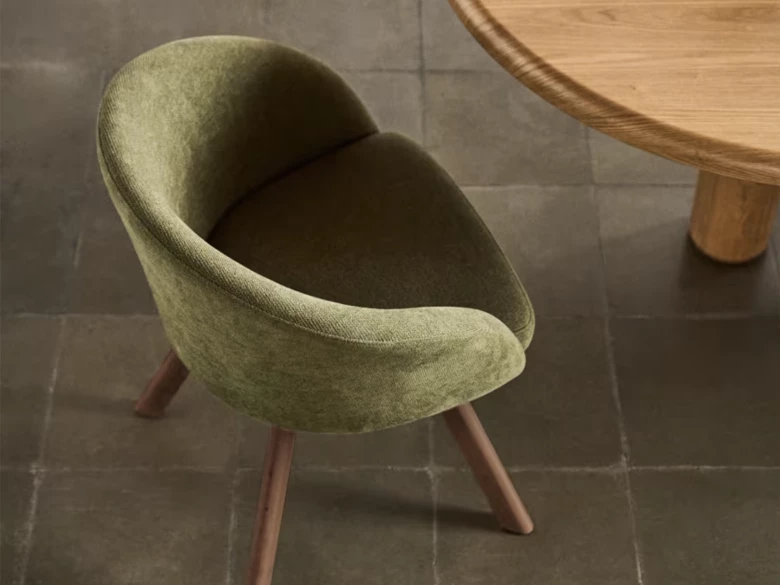 Chaise pivotante Marvin verte