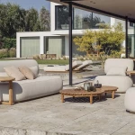 Salon de jardin Ruby – Ensemble canapé & fauteuils (teck & tissu Sirtori) - 3