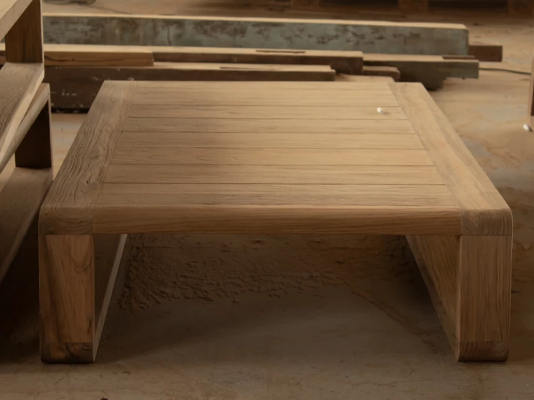 Table basse london – teck recyclé