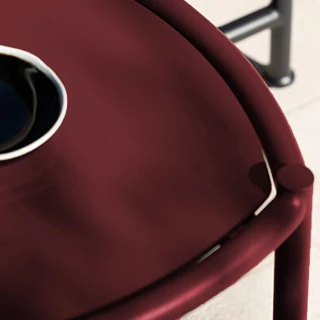 Table basse Ø 76 cm Antigua - rouge intense