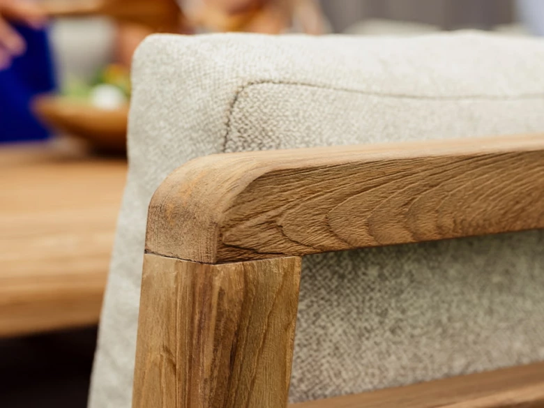 Chaise Low Dining Susan - teck recyclé avec coussin