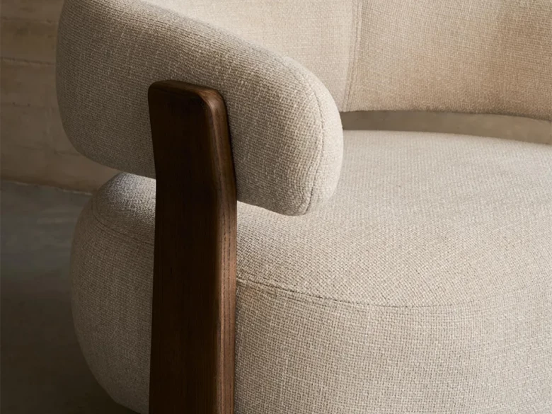 Fauteuil Granite - tissu chenille beige / bois de frêne finition foncée