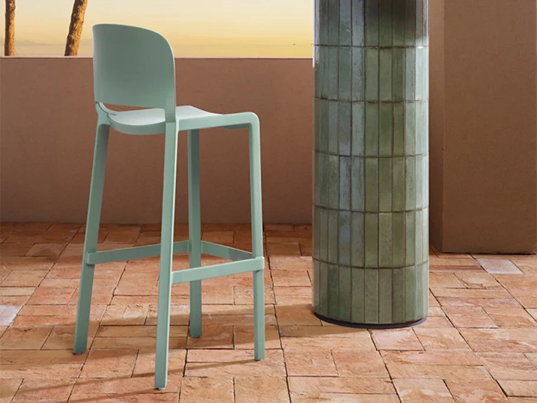 Tabouret avec dossier Dome 263 - vert menthe glacé