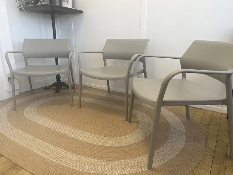 Fauteuil Ara 316 Pedrali - beige - (lot de 6) - seconde vie