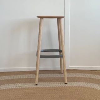 Tabouret Haut Babila 2706 Pedrali - frêne et aluminium - seconde vie