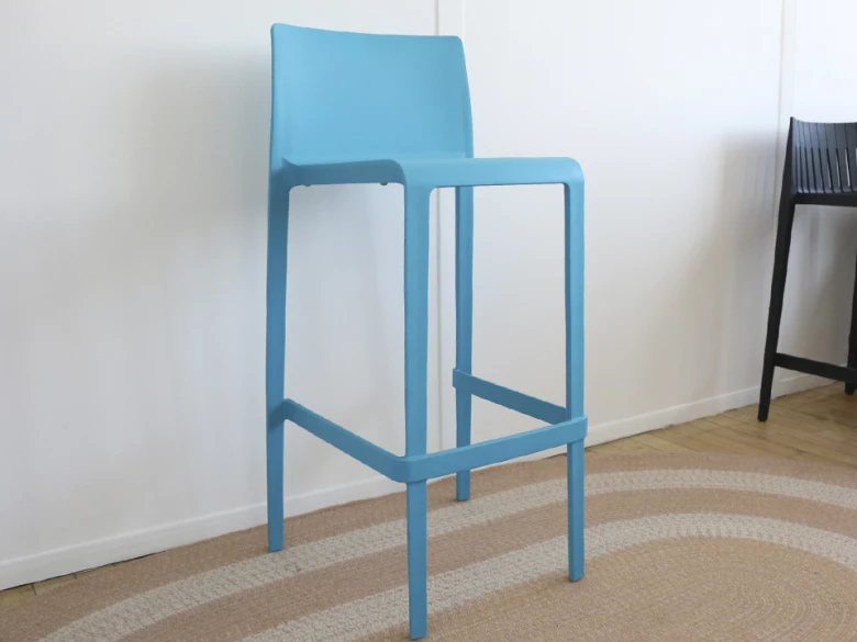 Tabouret Volt 678 Pedrali - bleu - seconde vie