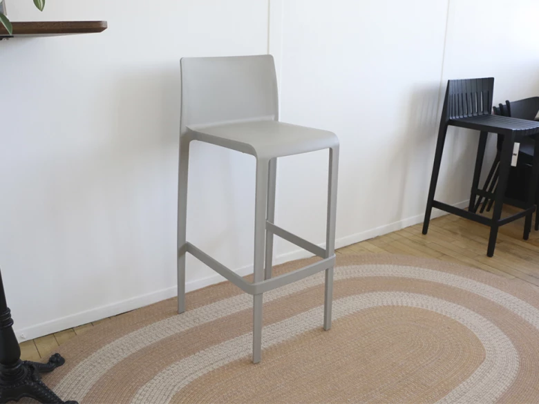 Tabouret Volt 678 Pedrali - beige grisé - seconde vie
