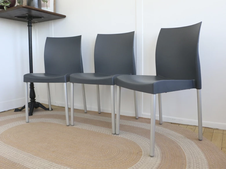 Chaise Ice 800 Pedrali - gris anthracite - (lot de 3) - seconde vie