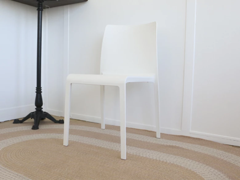 Chaise Volt 670 Pedrali - blanc - seconde vie