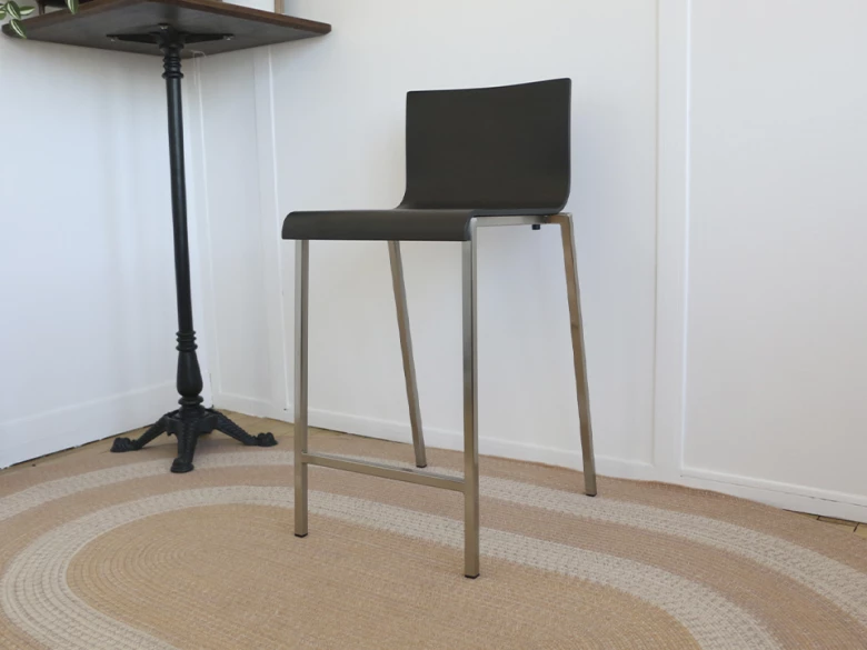 Tabouret Haut Kuadra 1322 Pedrali - chêne foncé - seconde vie