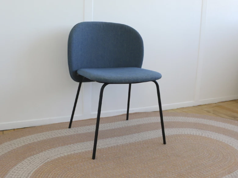 Chairs & More - chaise Chips M - bleu - seconde vie