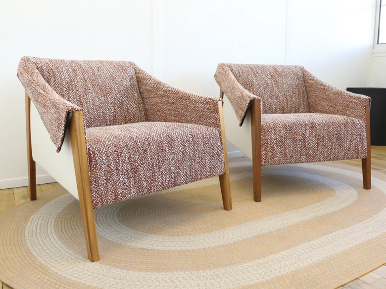 Porada - fauteuil Ara - tissu brique, cuir blanc cassé et noyer clair - seconde vie (Lot de 2)
